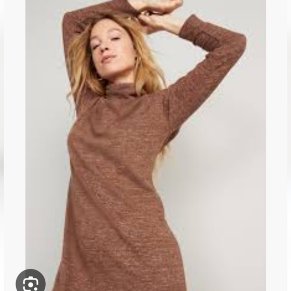 Long Sleeve Midi Turtleneck Shift Dress - XXL - Picture 2 of 13